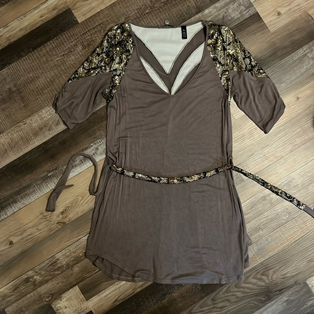 Buckle Boutique Sparkley Blouse